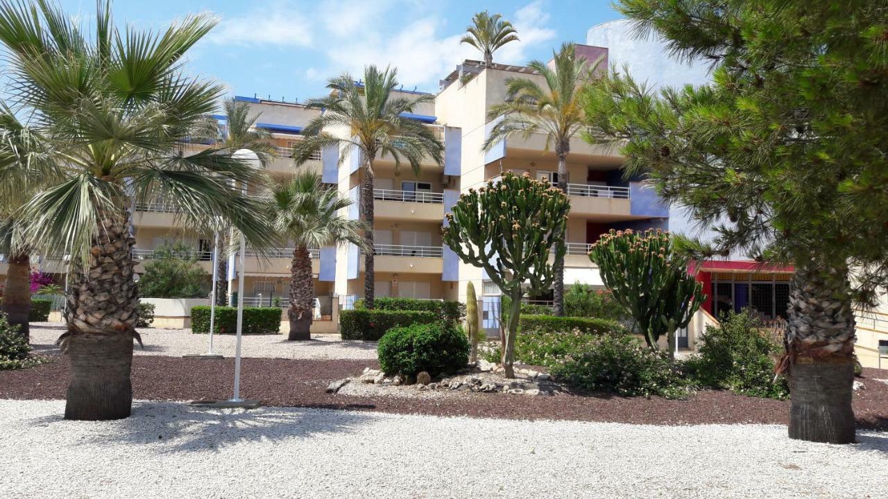 オリウエラCabo Roig Del Solアパートメント エクステリア 写真